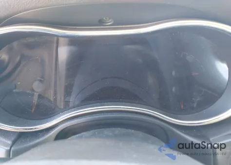 2016 Jeep Grand Cherokee Laredo z USA, uszkodzony, nr VIN 1C4RJFAG0GC454664